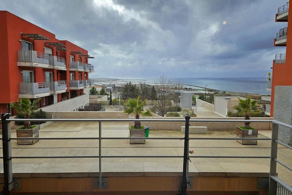 Appartamento Les Marches Du Soleil Sète Esterno foto