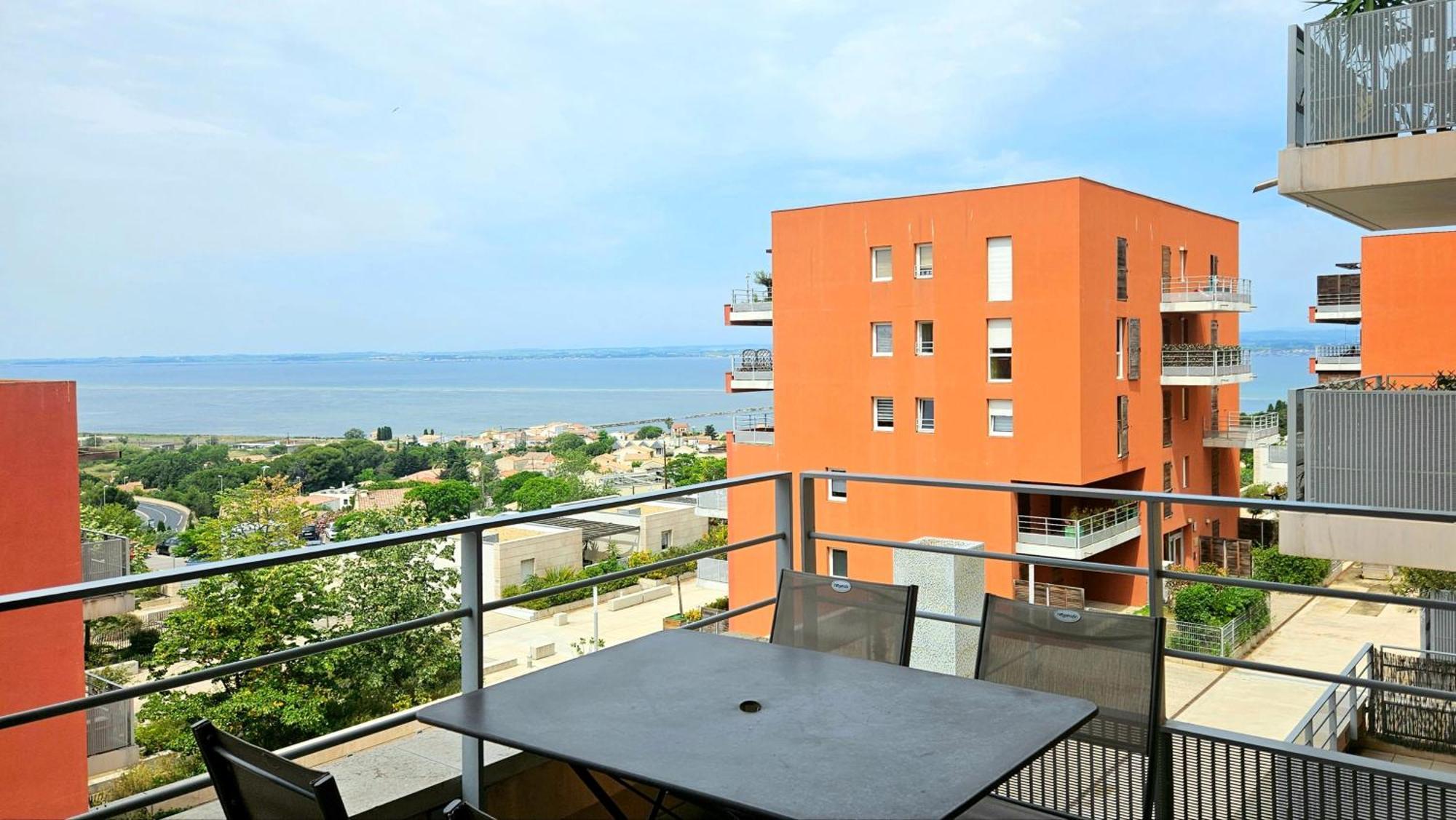 Appartamento Les Marches Du Soleil Sète Esterno foto